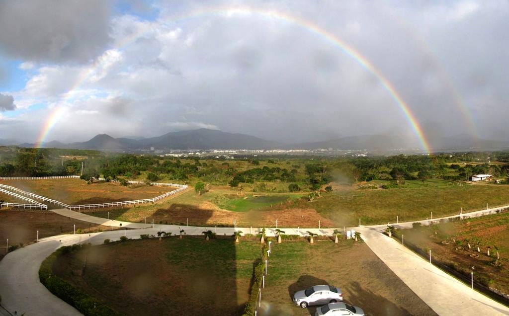 โอเชียน พาราไดซ์ รีสอร์ต Bed & Breakfast เขิ่นติง ภายนอก รูปภาพ