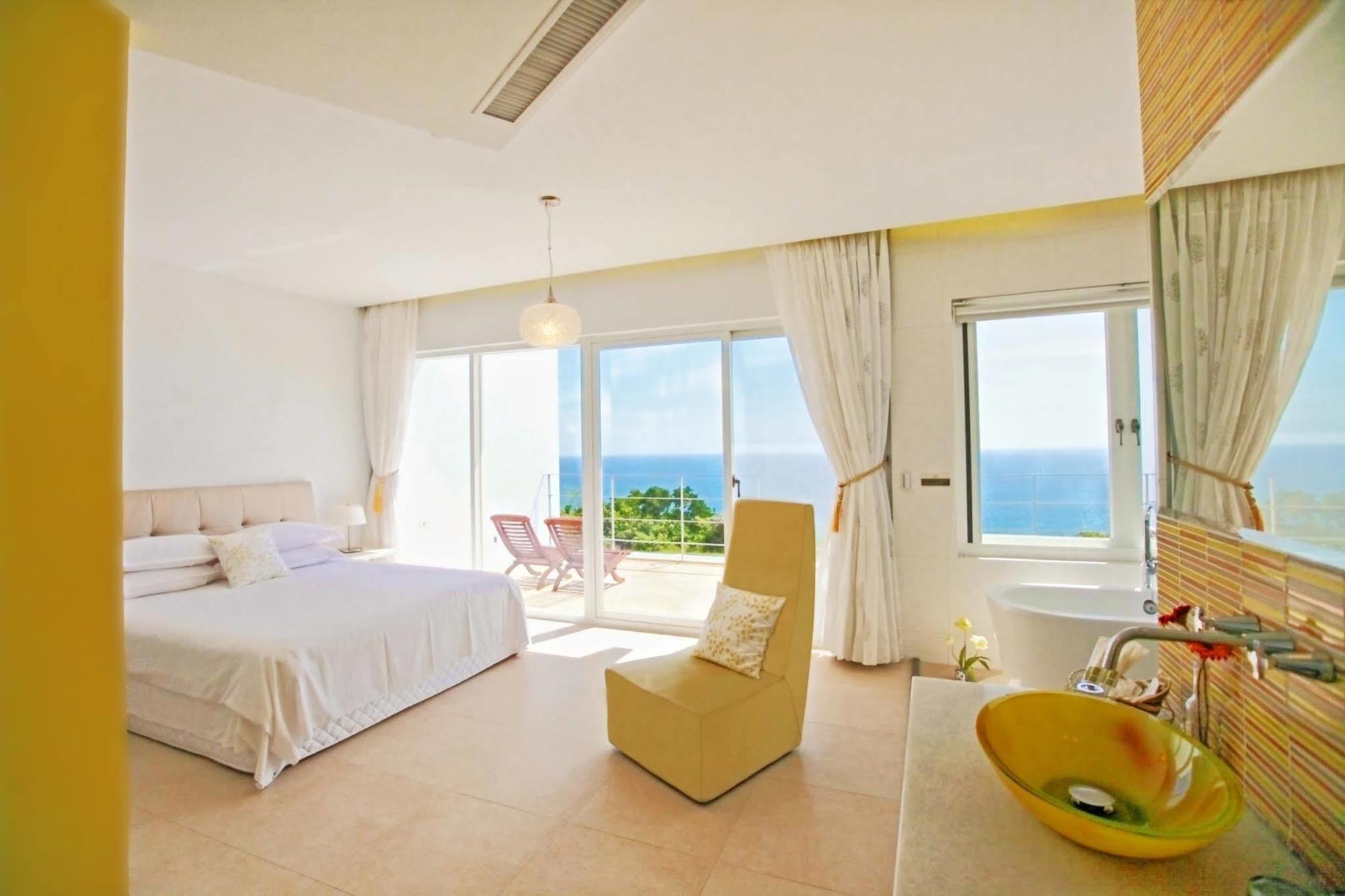 โอเชียน พาราไดซ์ รีสอร์ต Bed & Breakfast เขิ่นติง ภายนอก รูปภาพ